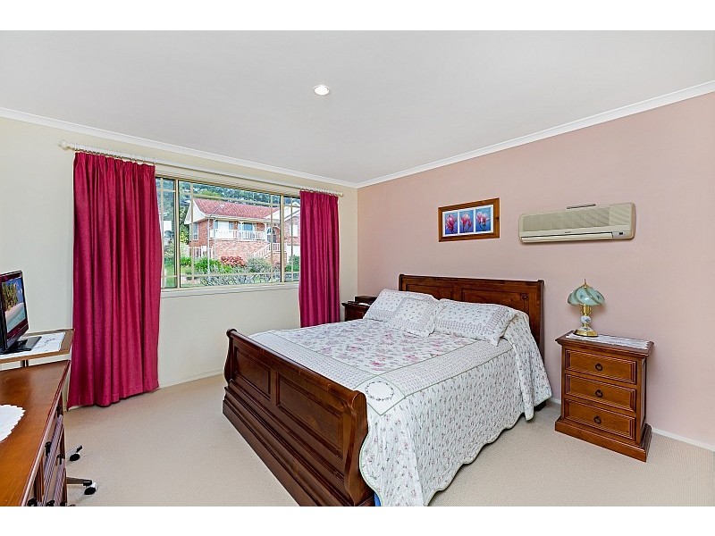 11 Rembrae Drive, Green Point NSW 2251