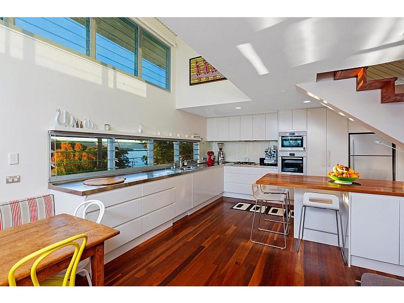 6 The Scenic Road, Killcare NSW 2257