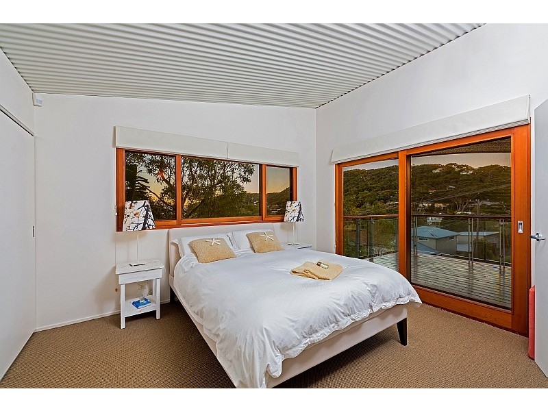 6 The Scenic Road, Killcare NSW 2257