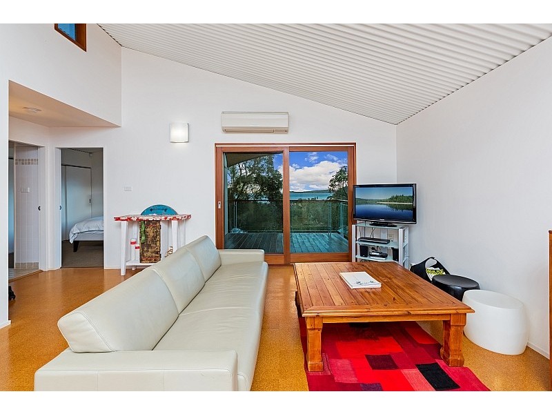 6 The Scenic Road, Killcare NSW 2257