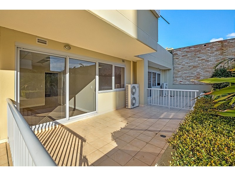 4/80 Mann Street, Gosford NSW 2250