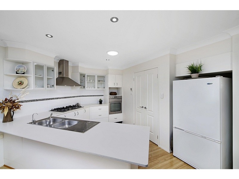 26 Cobbedah Drive, Springfield NSW 2250