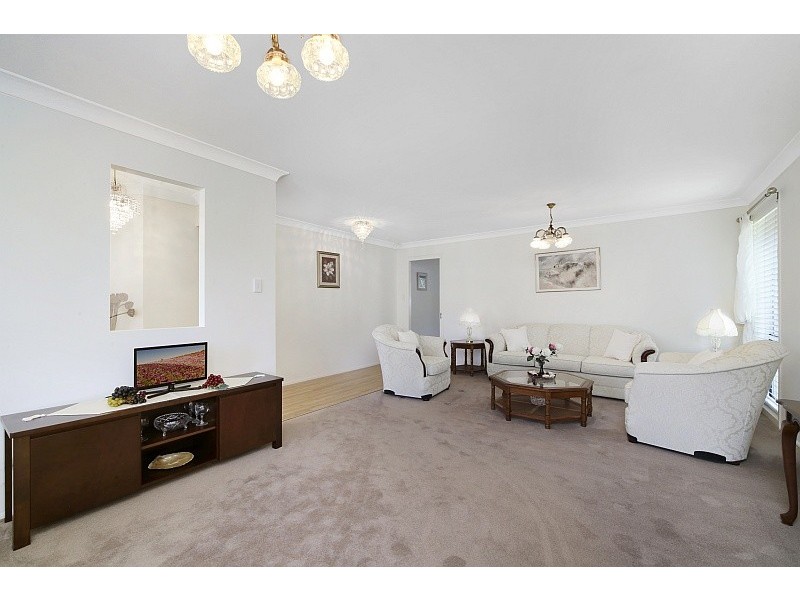 26 Cobbedah Drive, Springfield NSW 2250