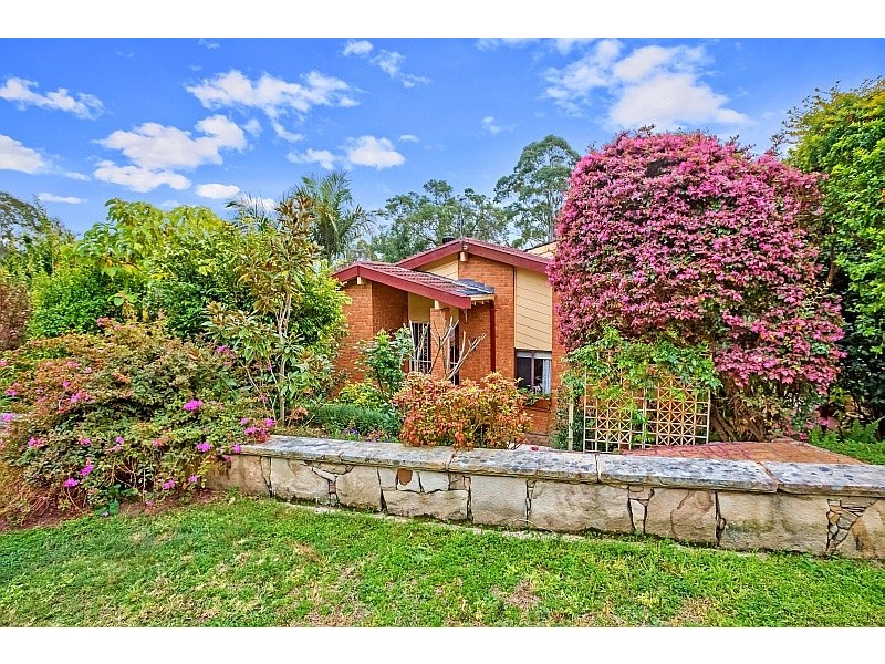 14 Beveridge Drive, Green Point NSW 2251