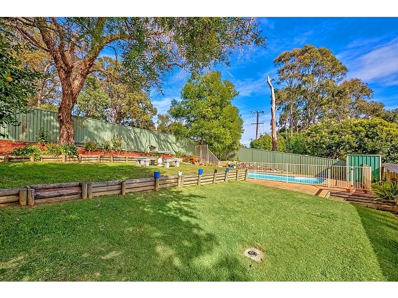 13 Cameron Crescent, Kincumber NSW 2251