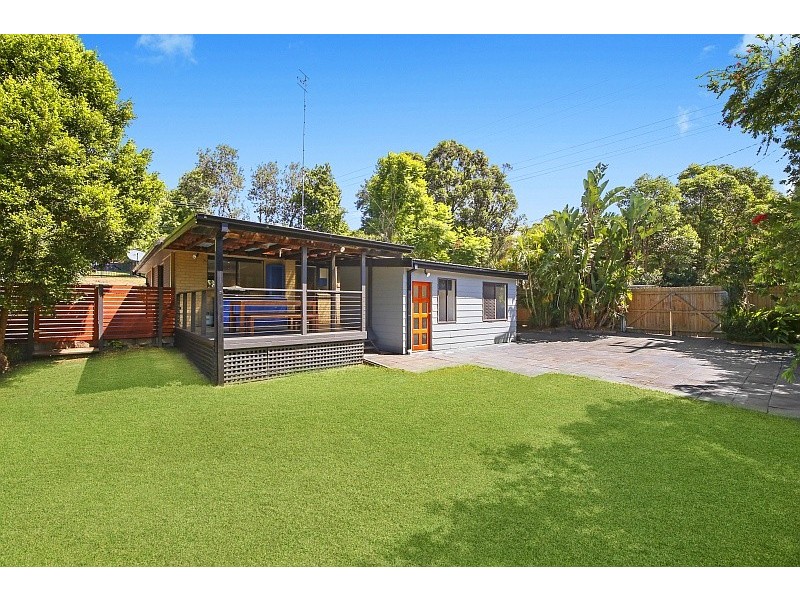 1 Willow Road, Springfield NSW 2250
