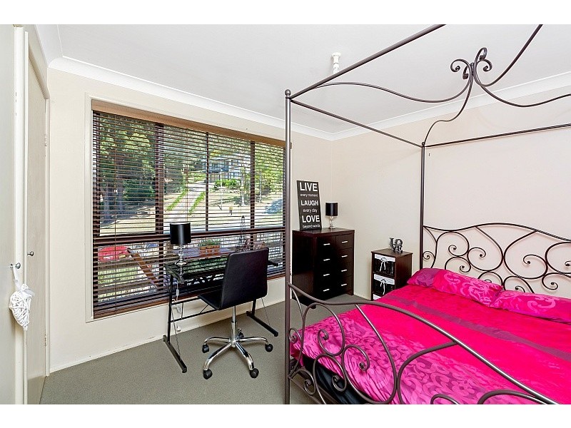 9 Kenneth Avenue, Saratoga NSW 2251