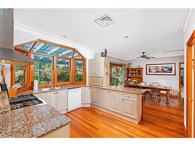 332 Oak Road, Matcham NSW 2250