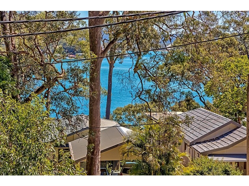 100 Heath Road, Pretty Beach NSW 2257