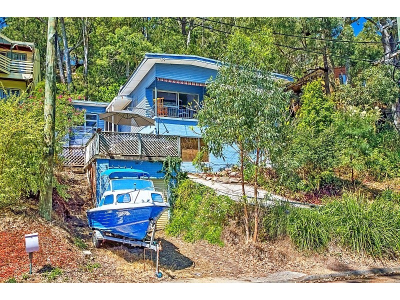 100 Heath Road, Pretty Beach NSW 2257