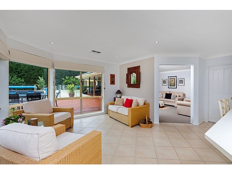 146 Oak Road, Matcham NSW 2250