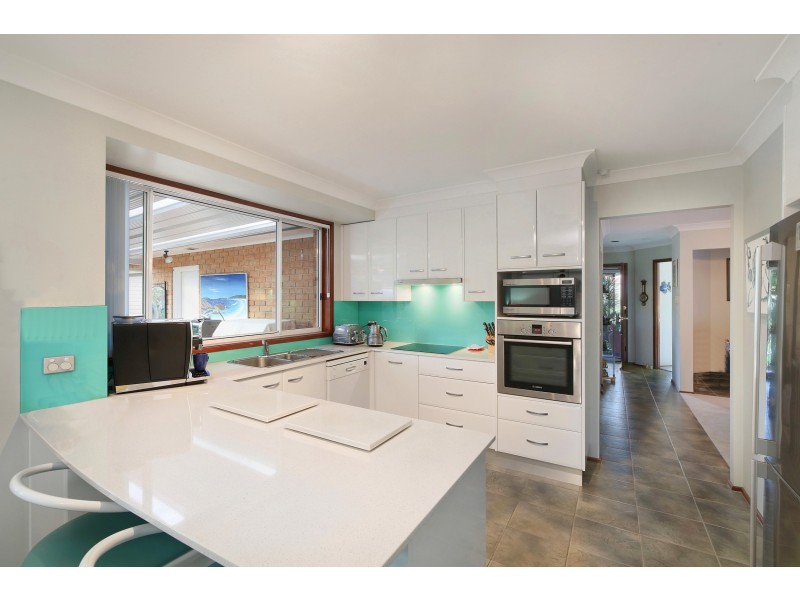 116 James Sea Drive, Green Point NSW 2251