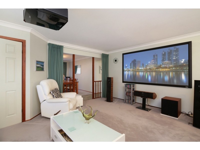 116 James Sea Drive, Green Point NSW 2251