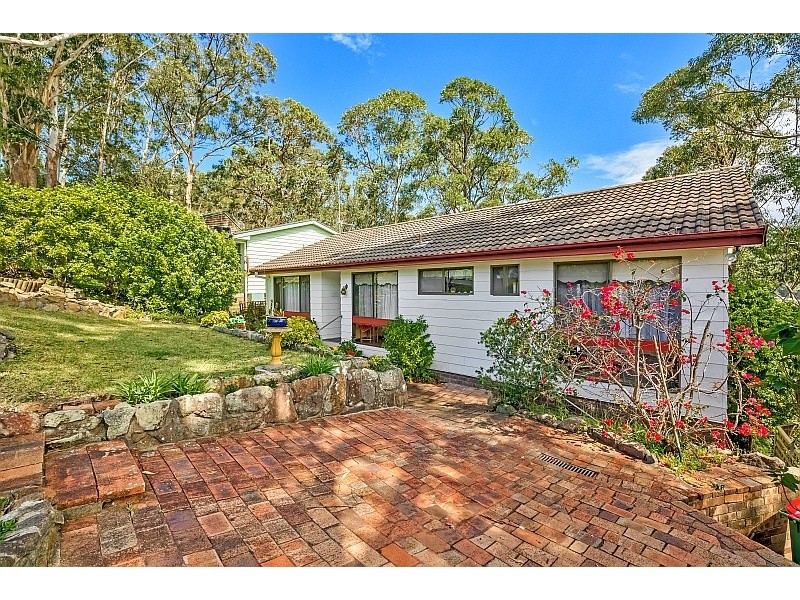 13 Plateau Road, North Gosford NSW 2250
