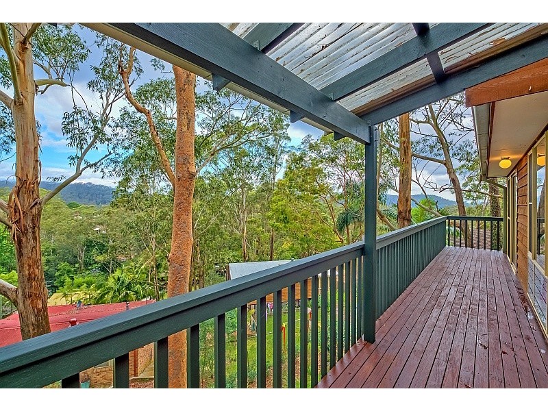 10 Gregory Street, Wyoming NSW 2250