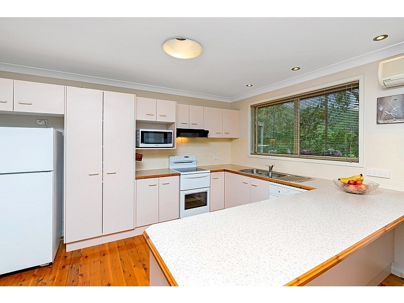 10 Gregory Street, Wyoming NSW 2250