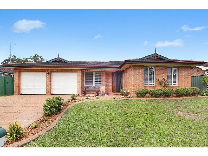 5 Sandpiper Place, Green Point NSW 2251