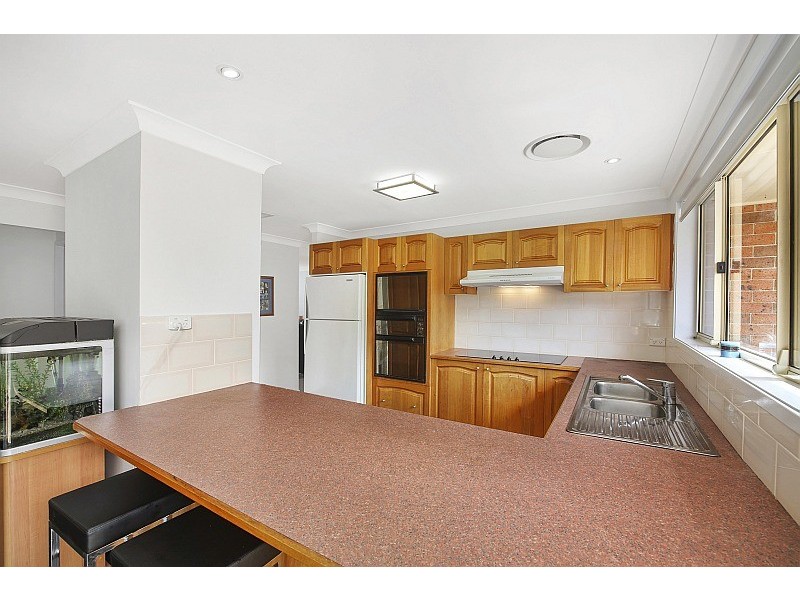 5 Sandpiper Place, Green Point NSW 2251