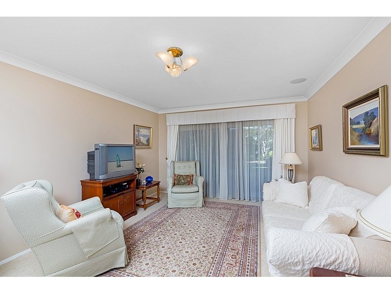 4 Pauline Avenue, Killcare Heights NSW 2257