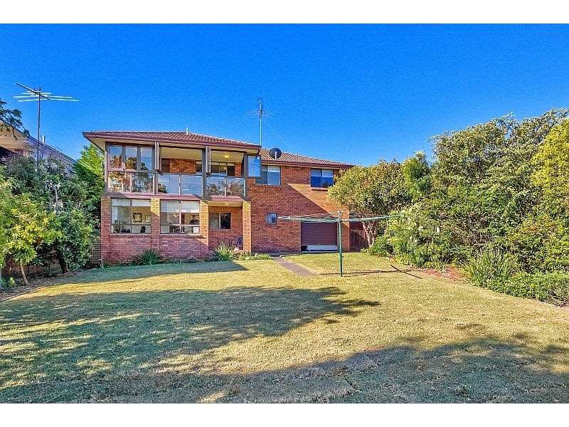 4 Pauline Avenue, Killcare Heights NSW 2257