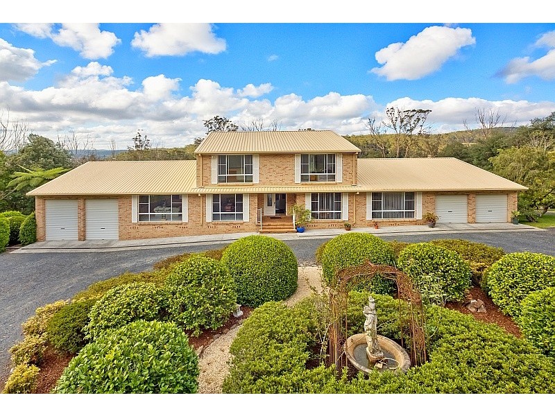 21 Highfields Grove, Ourimbah NSW 2258
