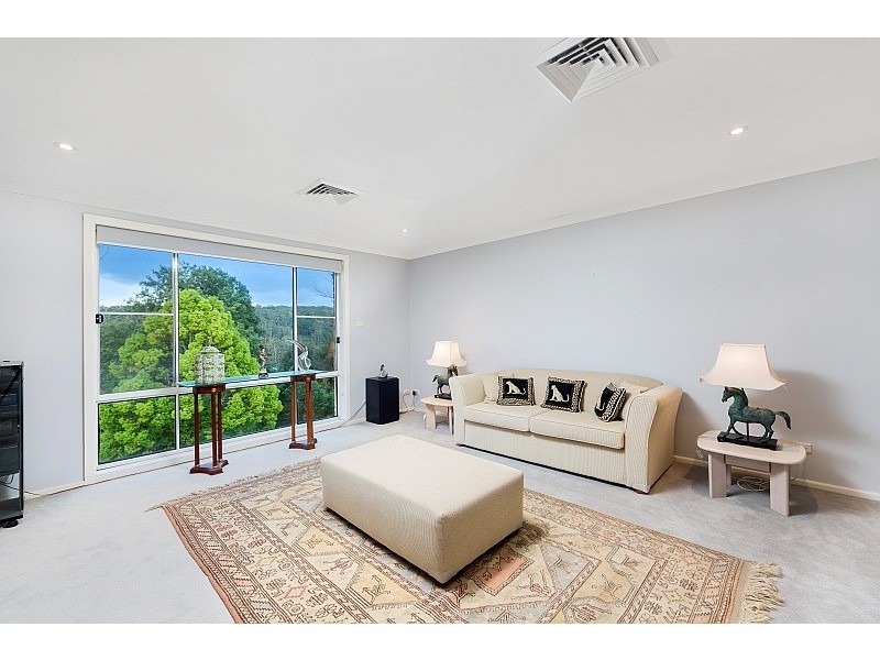 21 Highfields Grove, Ourimbah NSW 2258
