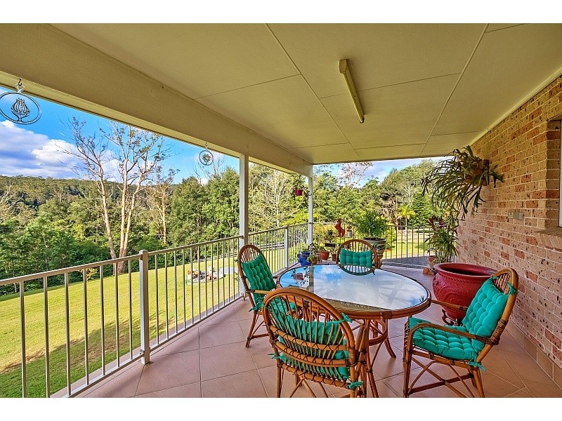 21 Highfields Grove, Ourimbah NSW 2258