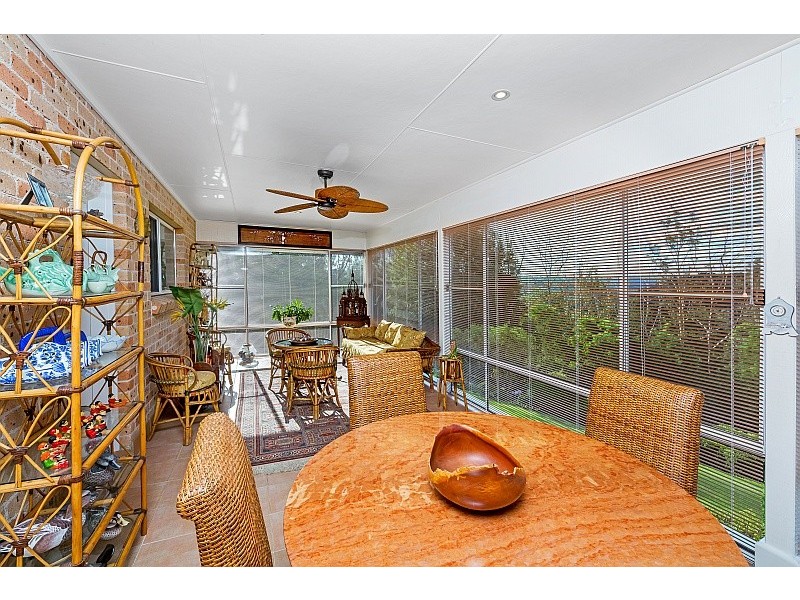 21 Highfields Grove, Ourimbah NSW 2258