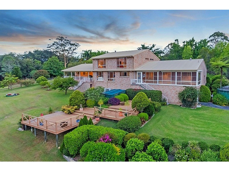 21 Highfields Grove, Ourimbah NSW 2258