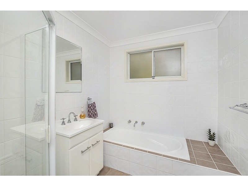 9 Pindari Terrace, Green Point NSW 2251