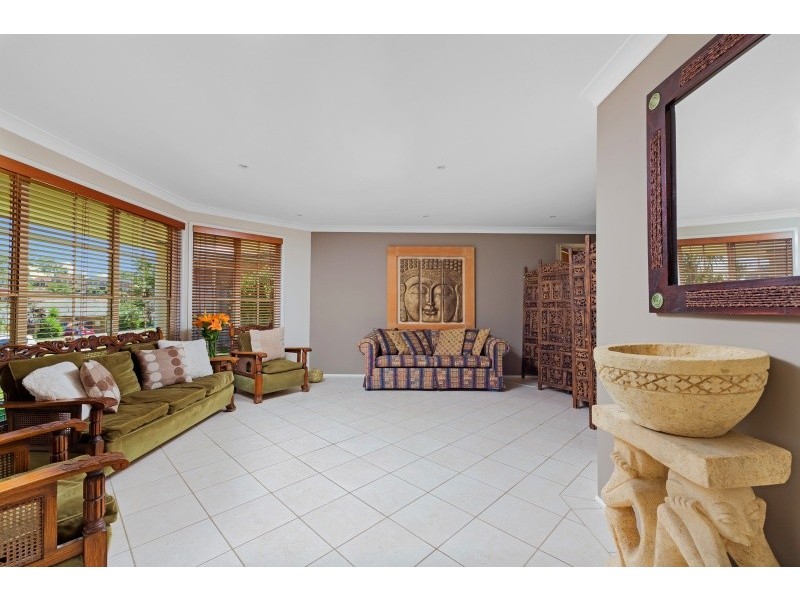 10 Norman Hunter Close, Kincumber NSW 2251