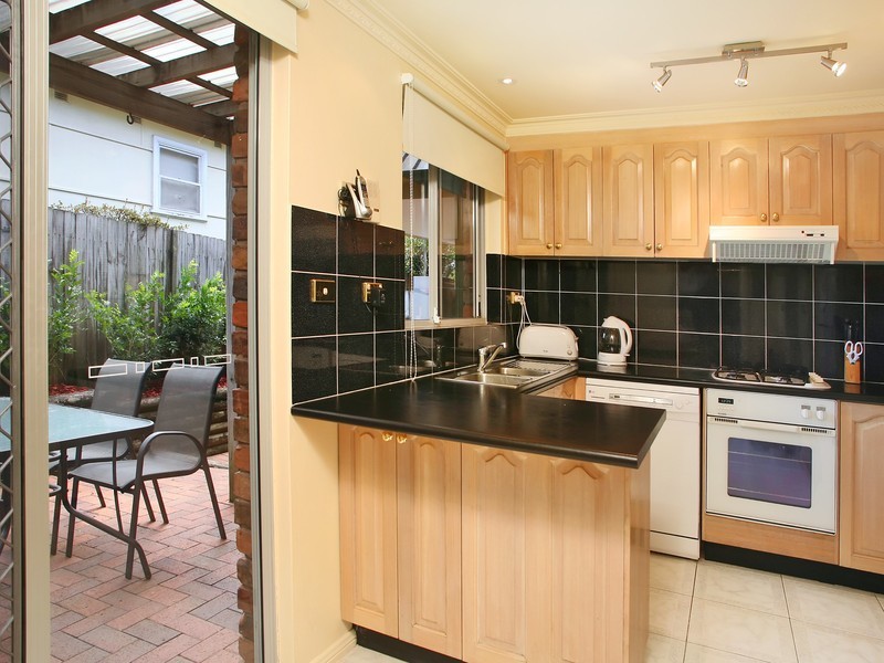1/12 Duke Street, Point Frederick NSW 2250