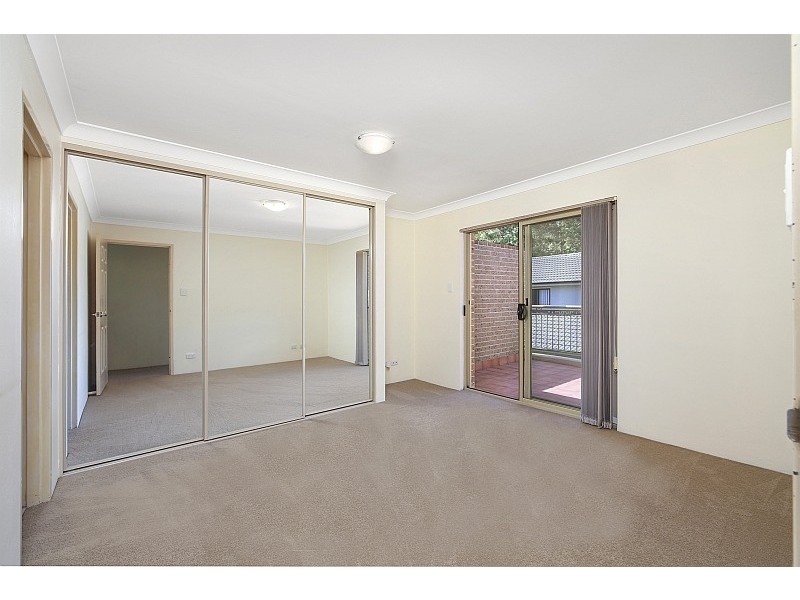 10/3-5 Shortland Street, Point Frederick NSW 2250
