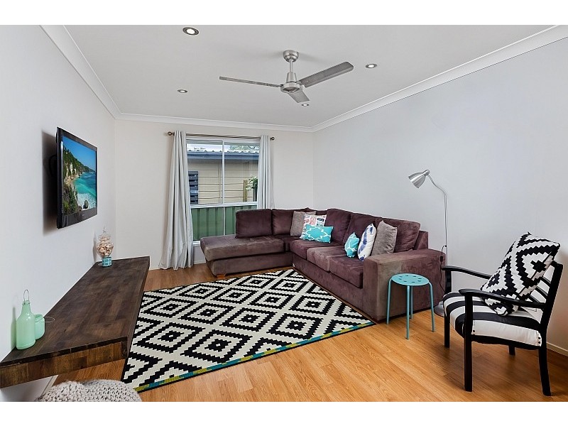 69A Dorothy Avenue, Woy Woy NSW 2256