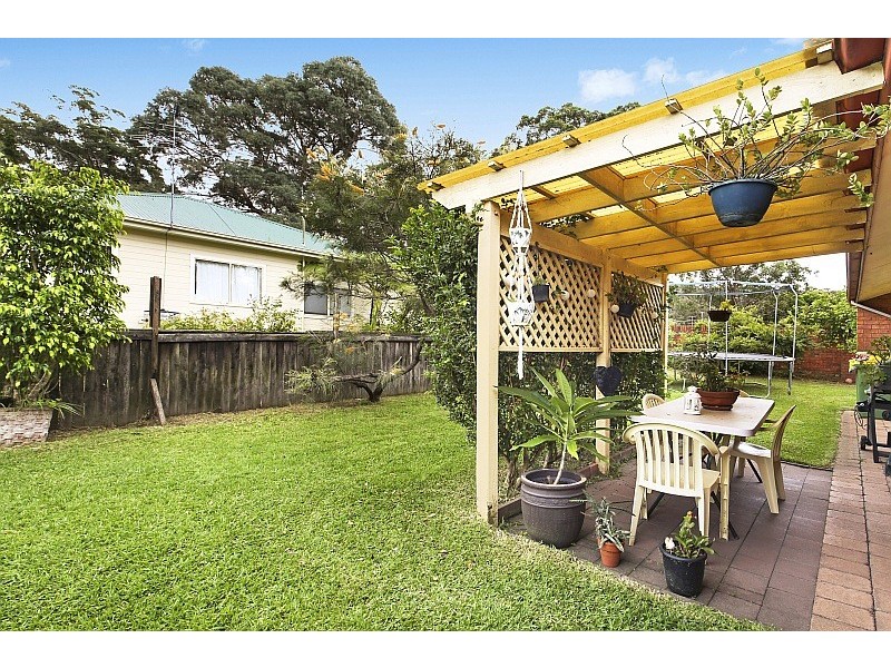 18 Coburg Street, East Gosford NSW 2250