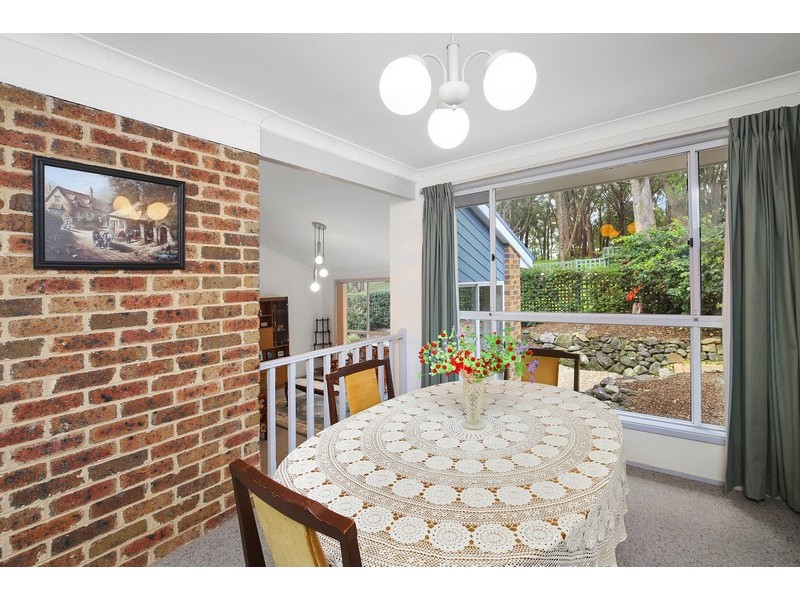 8 Fox Glove Close, Green Point NSW 2251