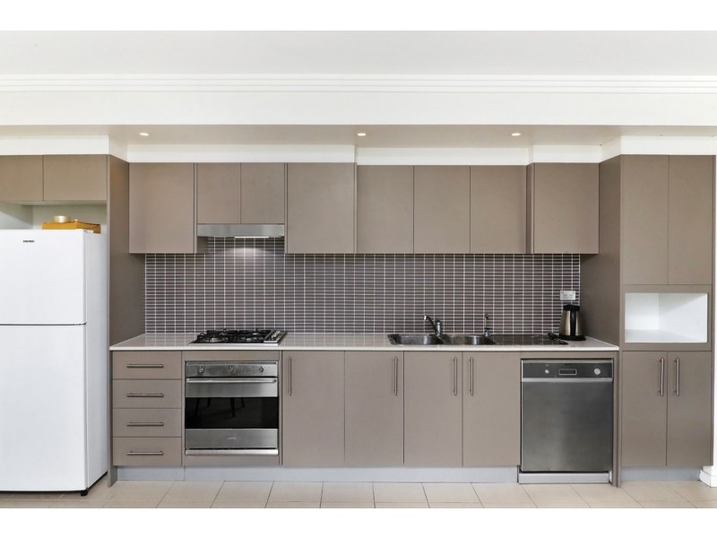 35/24 Watt Street, Gosford NSW 2250