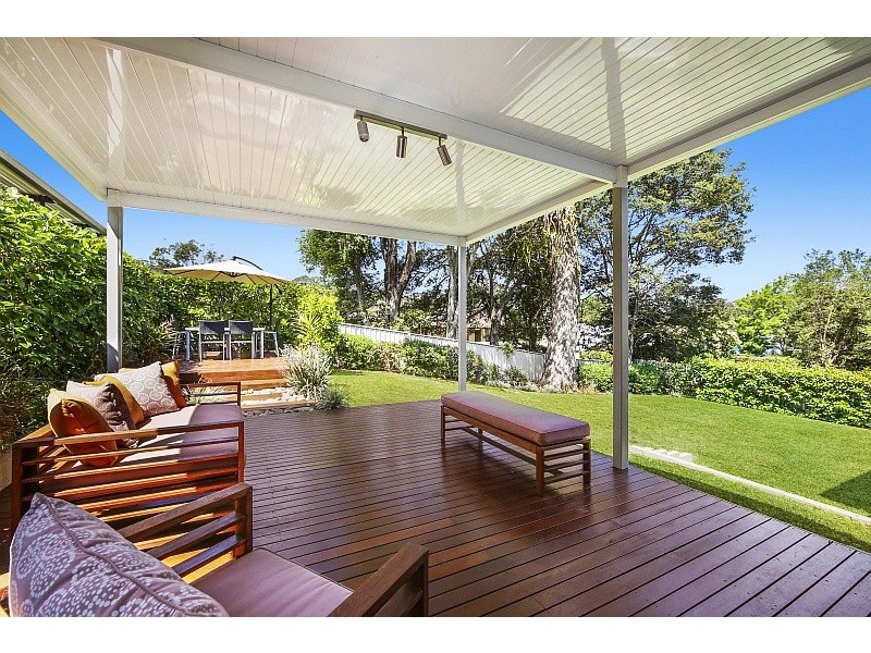 17 Sullens Avenue, East Gosford NSW 2250