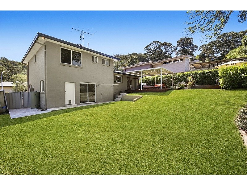 17 Sullens Avenue, East Gosford NSW 2250