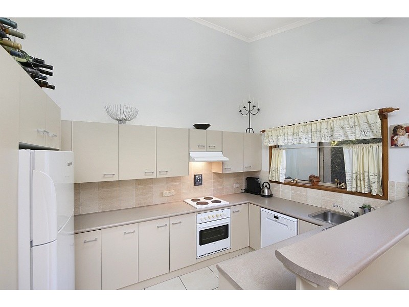 5 McNee Close, Lisarow NSW 2250