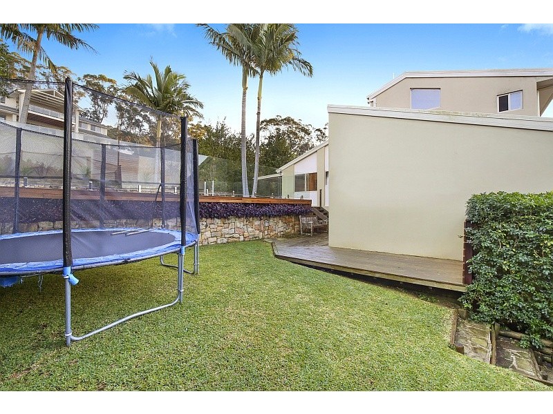 5 McNee Close, Lisarow NSW 2250