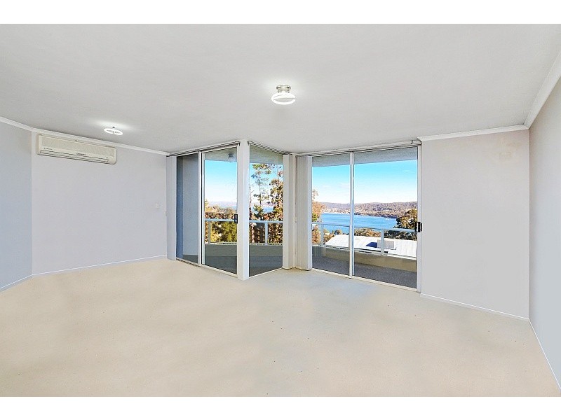65/91-95 John Whiteway Drive, Gosford NSW 2250