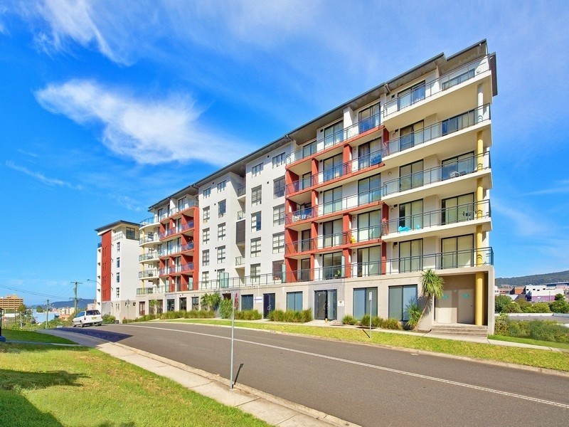 27/24 Watt Street, Gosford NSW 2250