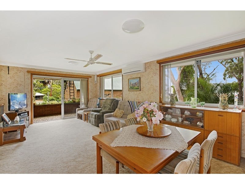 2 Heath Road, Hardys Bay NSW 2257