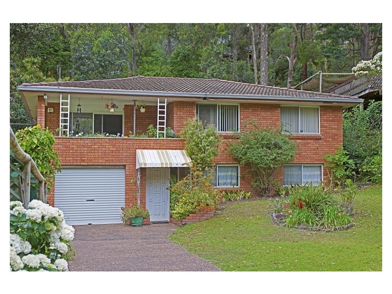 2 Heath Road, Hardys Bay NSW 2257