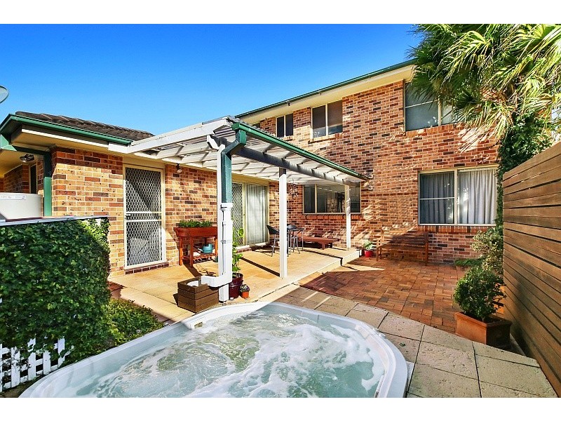 38 Dalgety Crescent, Green Point NSW 2251