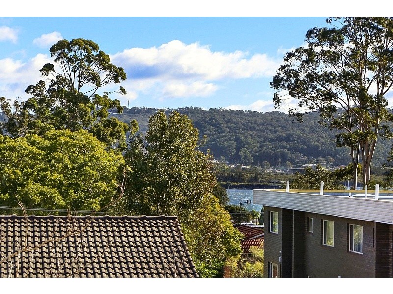 2/44 Frederick Street, Point Frederick NSW 2250