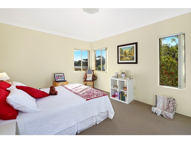 2/44 Frederick Street, Point Frederick NSW 2250