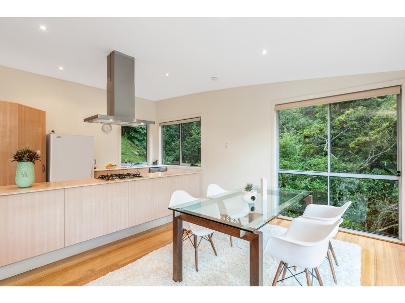 61 Surf Rider Avenue, North Avoca NSW 2260