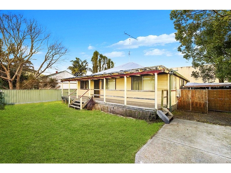 6A Yates Road, Ourimbah NSW 2258